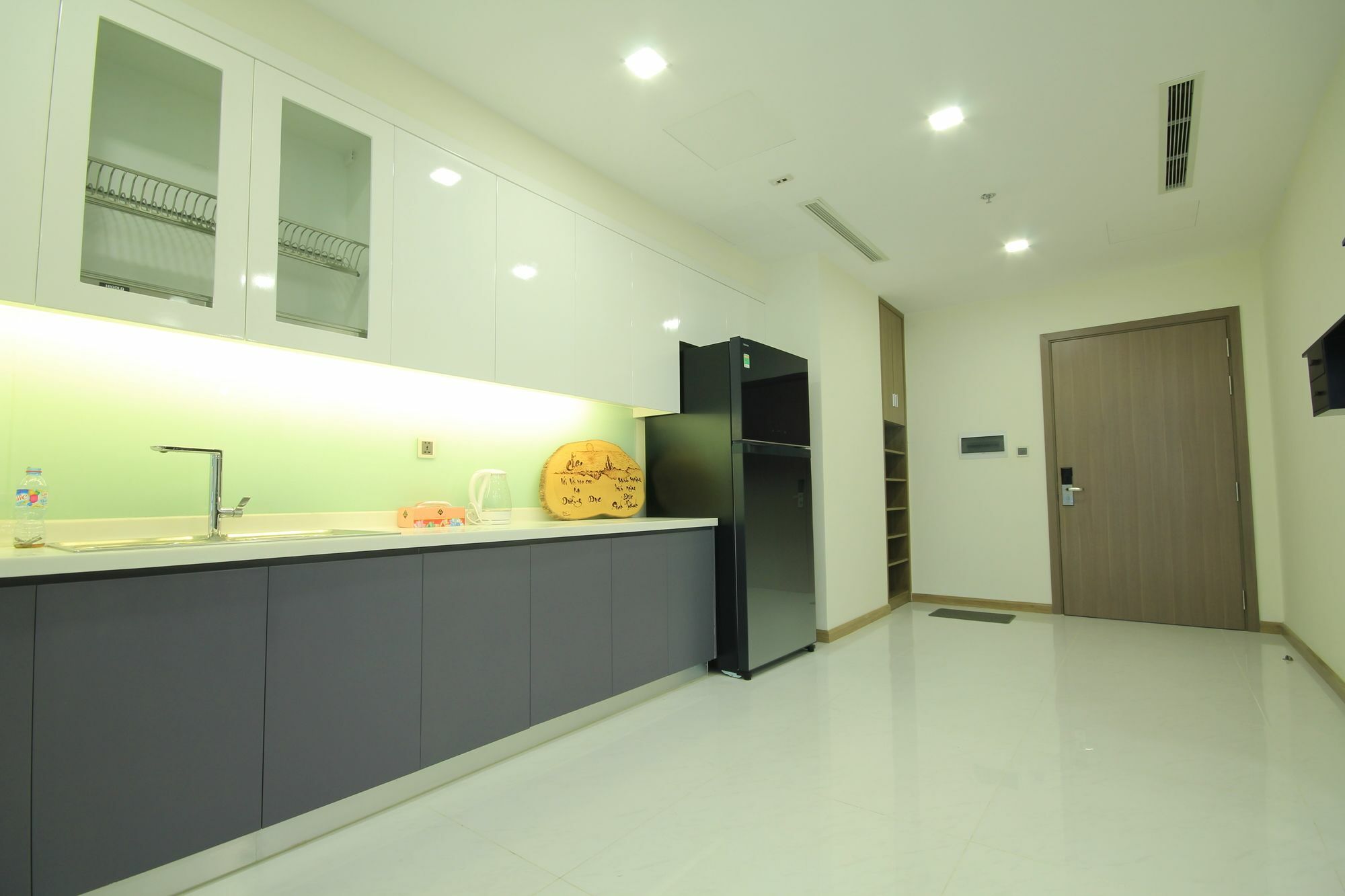 Smiley Apartment - Vinhome Ho Chi Minh City Exterior photo